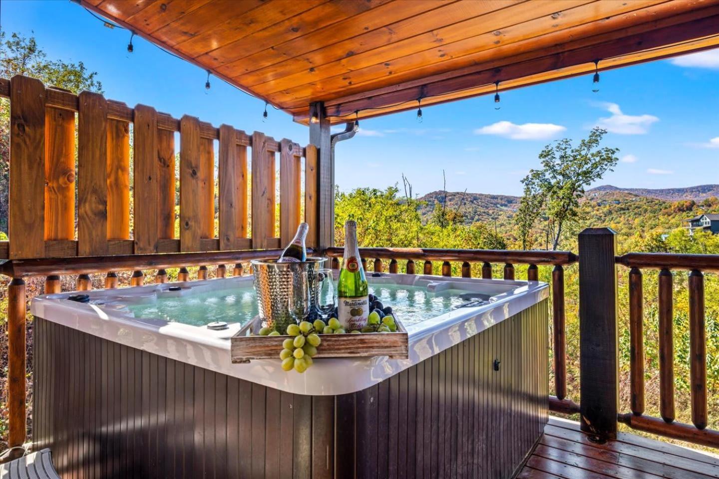 Indoor Pool, Volleyball Beach, Mountain View, Luxury Gatlinburg Luaran gambar