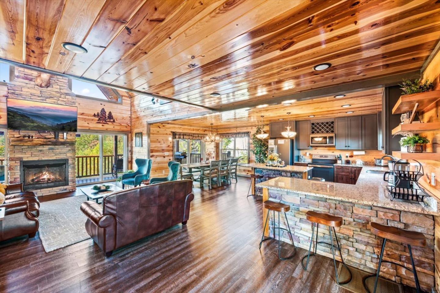 Indoor Pool, Volleyball Beach, Mountain View, Luxury Gatlinburg Luaran gambar