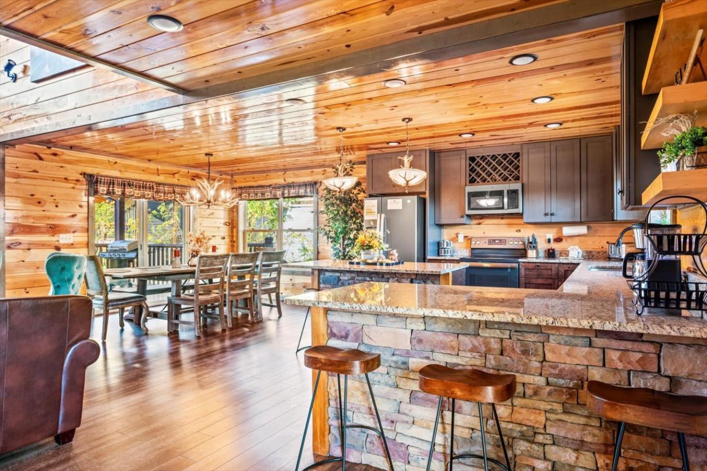 Indoor Pool, Volleyball Beach, Mountain View, Luxury Gatlinburg Luaran gambar