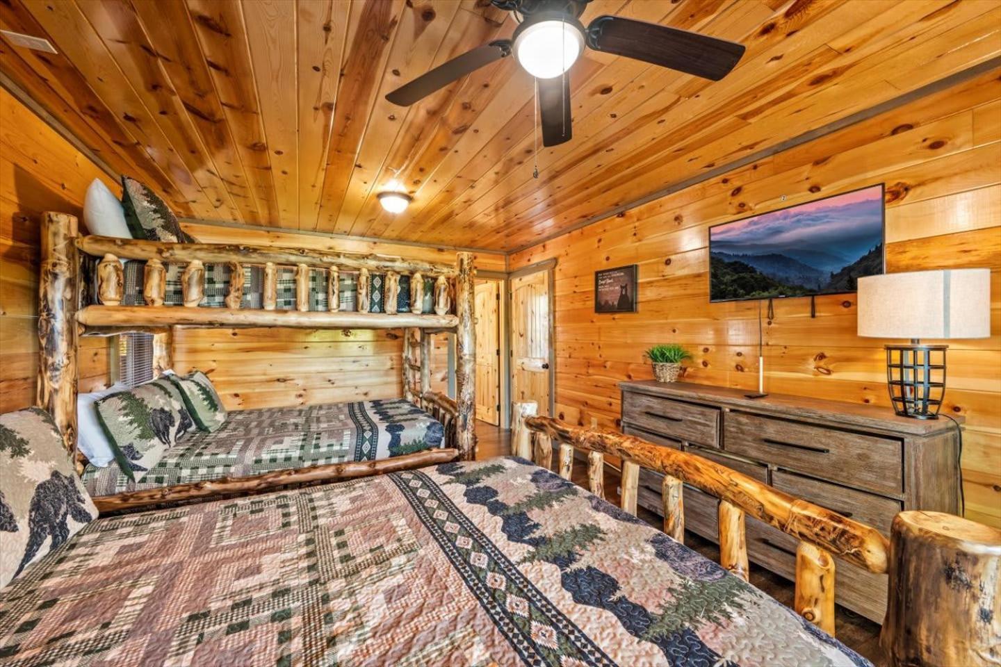 Indoor Pool, Volleyball Beach, Mountain View, Luxury Gatlinburg Luaran gambar